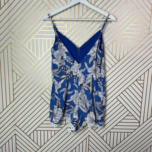Lovers + Friends Sapphire Romper Riviera Floral Print‎ Blue Size XS - Picture 8 of 12
